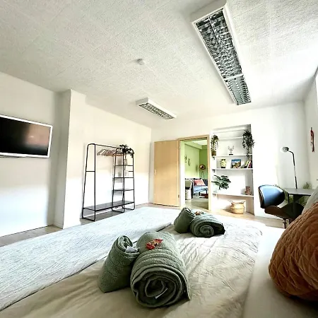 Апартаменты Familien Inkl Spielecke Naehe Pullman Westernstadt Хассельфельде