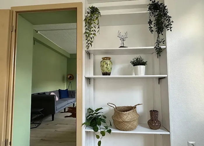 Familien Inkl Spielecke Naehe Pullman Westernstadt アパート