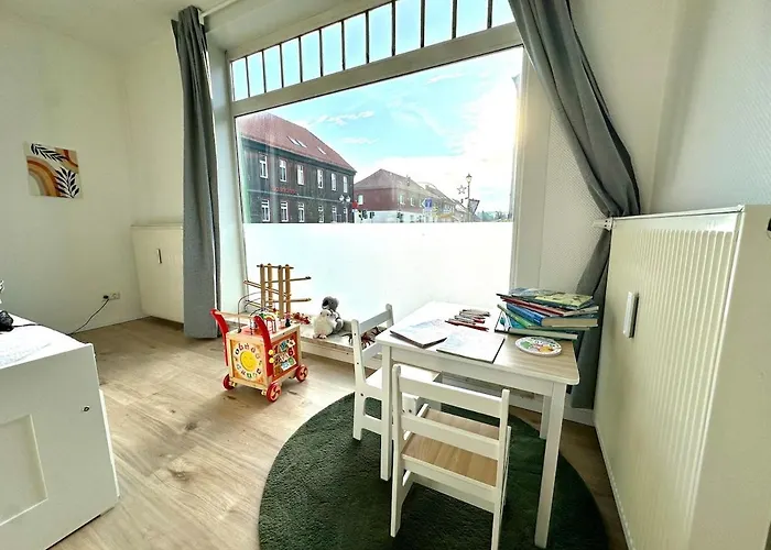 アパート Familien Inkl Spielecke Naehe Pullman Westernstadt