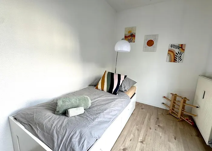 アパート Familien Inkl Spielecke Naehe Pullman Westernstadt ハッセルフェルデ