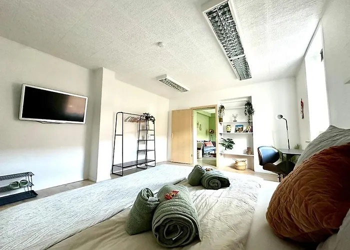 アパート Familien Inkl Spielecke Naehe Pullman Westernstadt ハッセルフェルデ